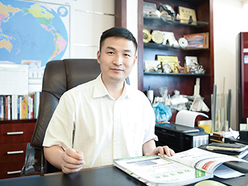 科貝?。簲D出智能化道路上的先行者